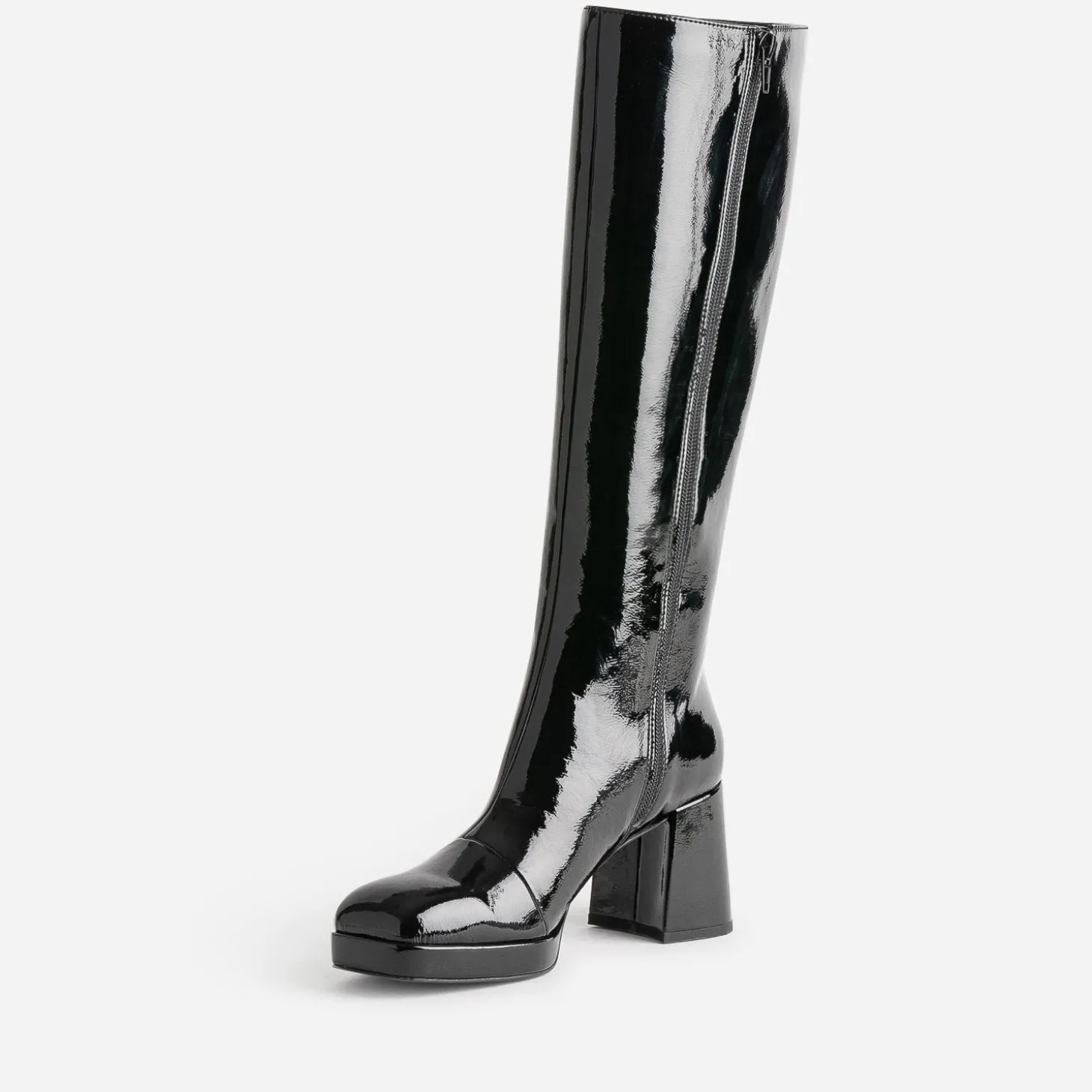 Botte noire éco-conçue vernie à bout carré