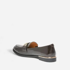Mocassin marron verni embossé effet python