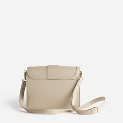 Sac à main beige avec boucle métal