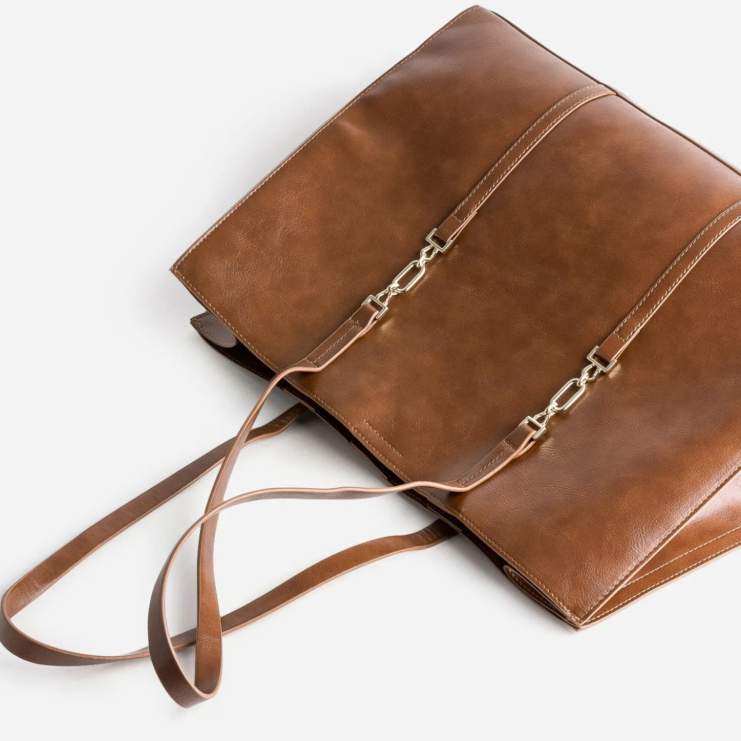 Sac cabas cognac détails bijou