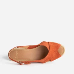 Sandale compensée terracotta en cuir velours
