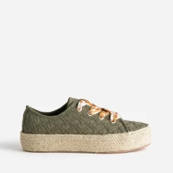 Tennis kaki en toile brodée dentelle éco-conçue